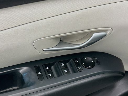 Used 2025 Hyundai Tucson SEL image 15