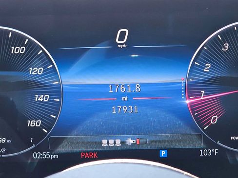 Used 2025 Mercedes-Benz GLA 250 image 24