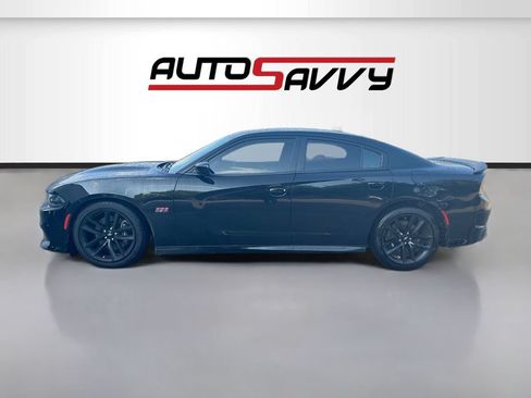 Used 2019 Dodge Charger Scat Pack RWD image 4