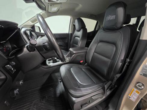Used 2022 Chevrolet Colorado ZR2 w/ Colorado ZR2 Bison Edition AWD/4WD image 13