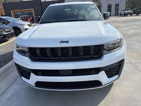 New 2026 Jeep Grand Cherokee Limited Reserve image 13