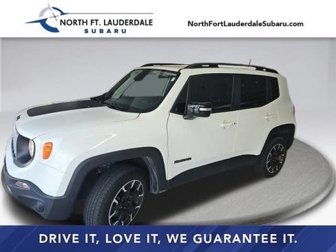 Used 2023 Jeep Renegade Latitude AWD/4WD image 1