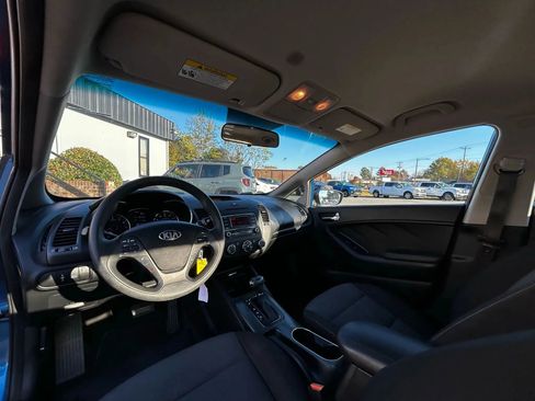 Used 2015 Kia Forte LX w/ Popular Package image 20