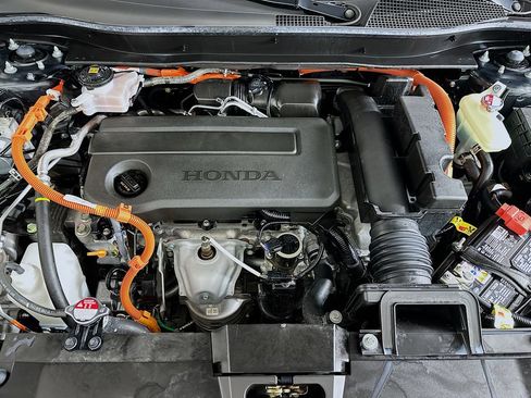 Used 2025 Honda CR-V Sport-L image 31
