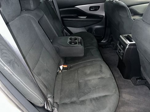 Used 2019 Nissan Murano SV image 25