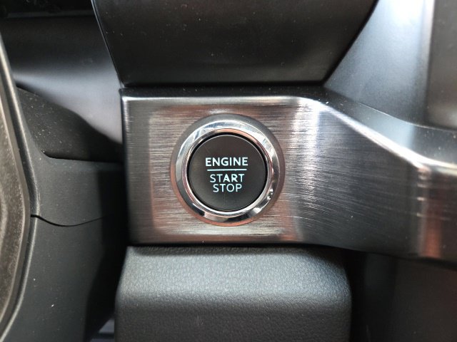 Used 2023 Ford F250 Lariat w/ Lariat Ultimate Package AWD/4WD image 15