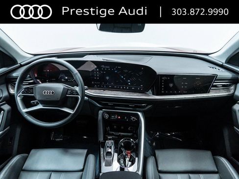 Used 2025 Audi Q5 Prestige image 20