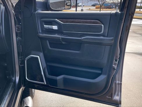Used 2021 RAM 2500 Laramie image 21