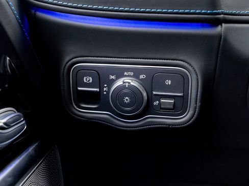 Used 2025 Mercedes-Benz G 580 w/ EQ Technology image 54