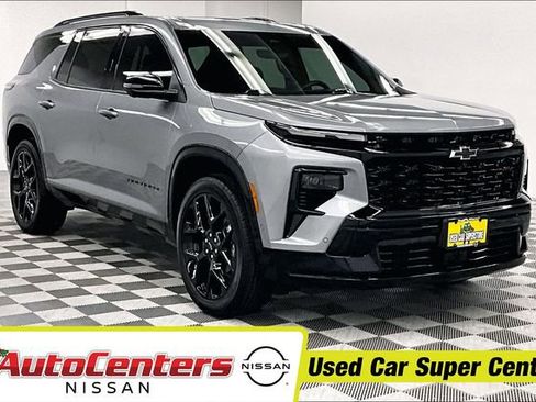 Used 2026 Chevrolet Traverse RS AWD/4WD image 1
