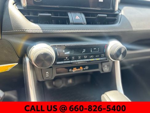 Used 2024 Toyota RAV4 LE AWD/4WD image 20