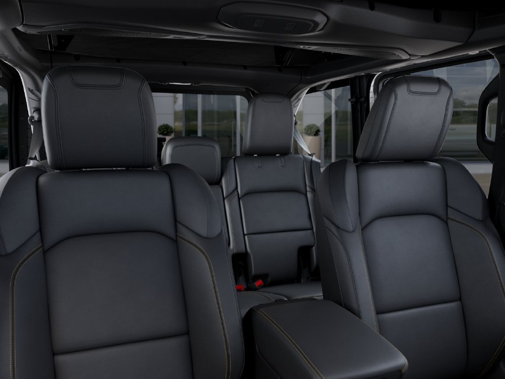 New 2026 Jeep Wrangler Unlimited Sahara AWD/4WD image 27