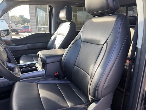 Used 2024 Ford F350 Lariat w/ Lariat Ultimate Package image 25
