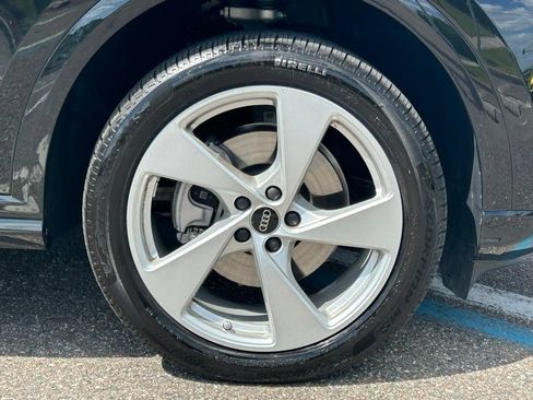 Used 2025 Audi Q5 Premium Plus w/ Premium Plus AWD/4WD image 45