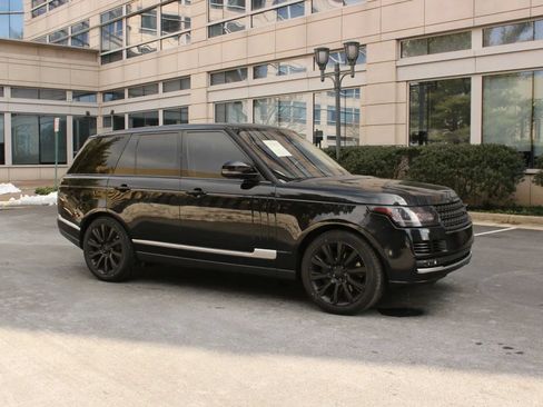 Used 2016 Land Rover Range Rover Supercharged AWD/4WD image 2
