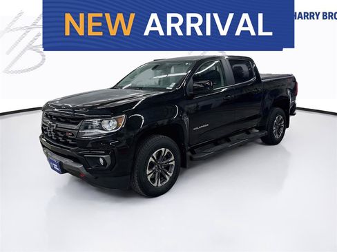 Used 2021 Chevrolet Colorado Z71 w/ Safety Package AWD/4WD image 1