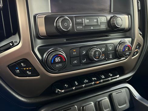 Used 2016 GMC Sierra 2500 Denali w/ Driver Alert Package image 46