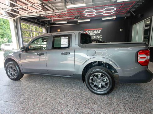 Used 2023 Ford Maverick XLT w/ XLT Luxury Package FWD image 2