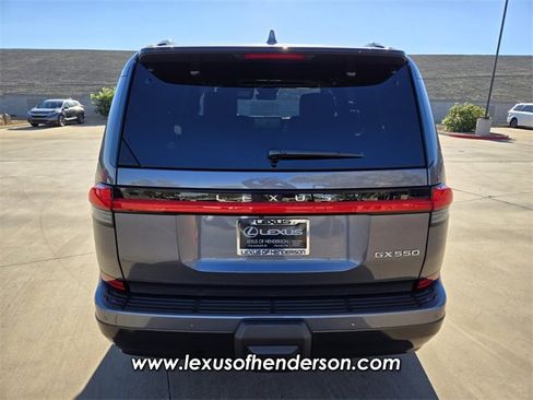 Used 2026 Lexus GX 550 w/ Cold Area Package image 5