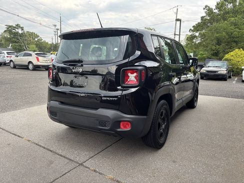 Used 2015 Jeep Renegade Sport w/ Power & Air Group FWD image 12