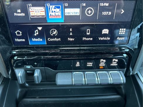 Used 2023 RAM 1500 Big Horn AWD/4WD image 31