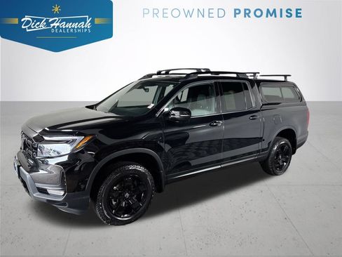 Used 2025 Honda Ridgeline Black Edition image 1