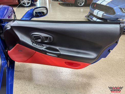 Used 2002 Chevrolet Corvette Z06 RWD image 25