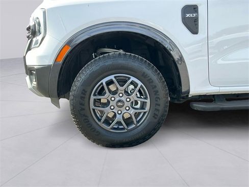 Used 2024 Ford Ranger XLT w/ Trailer Tow Package image 9