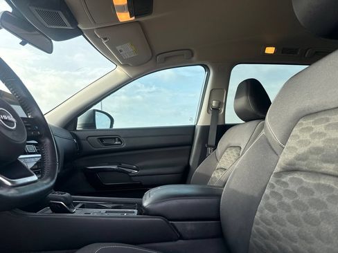 Certified 2024 Nissan Pathfinder SV w/ Cargo Package FWD image 35