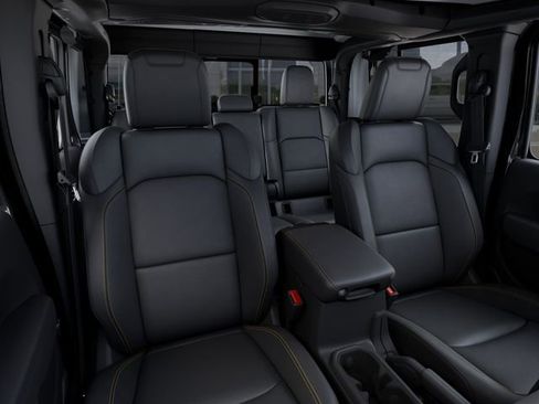 New 2025 Jeep Gladiator Sport image 16