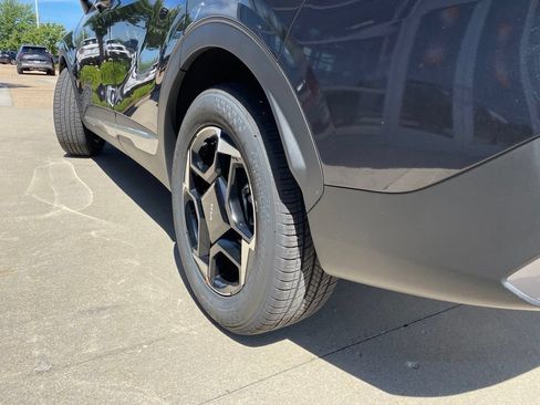 New 2026 Kia Sportage EX AWD/4WD image 18