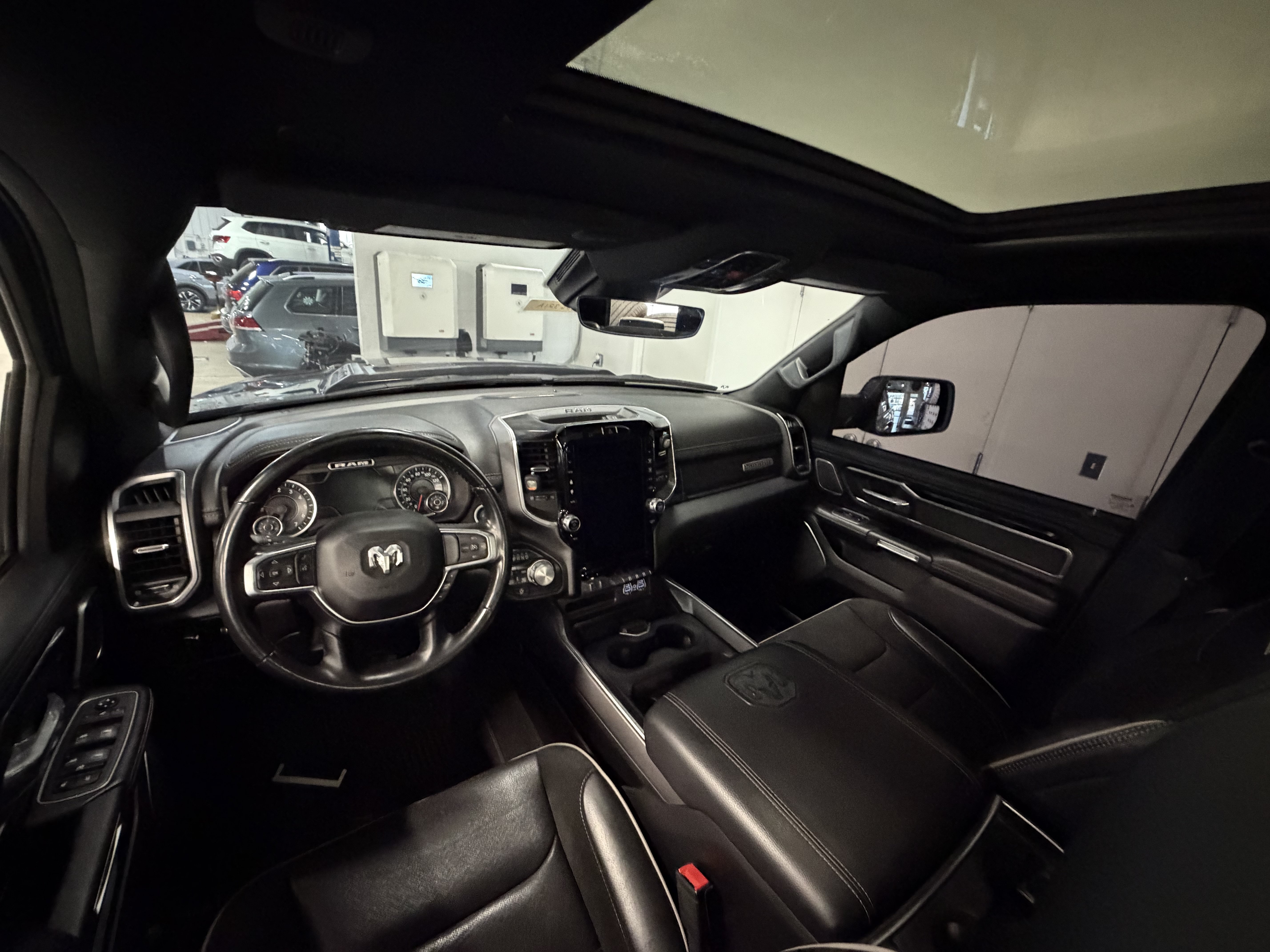 Used 2021 RAM 1500 Laramie AWD/4WD image 18