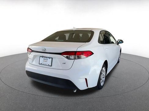 Used 2025 Toyota Corolla LE image 14