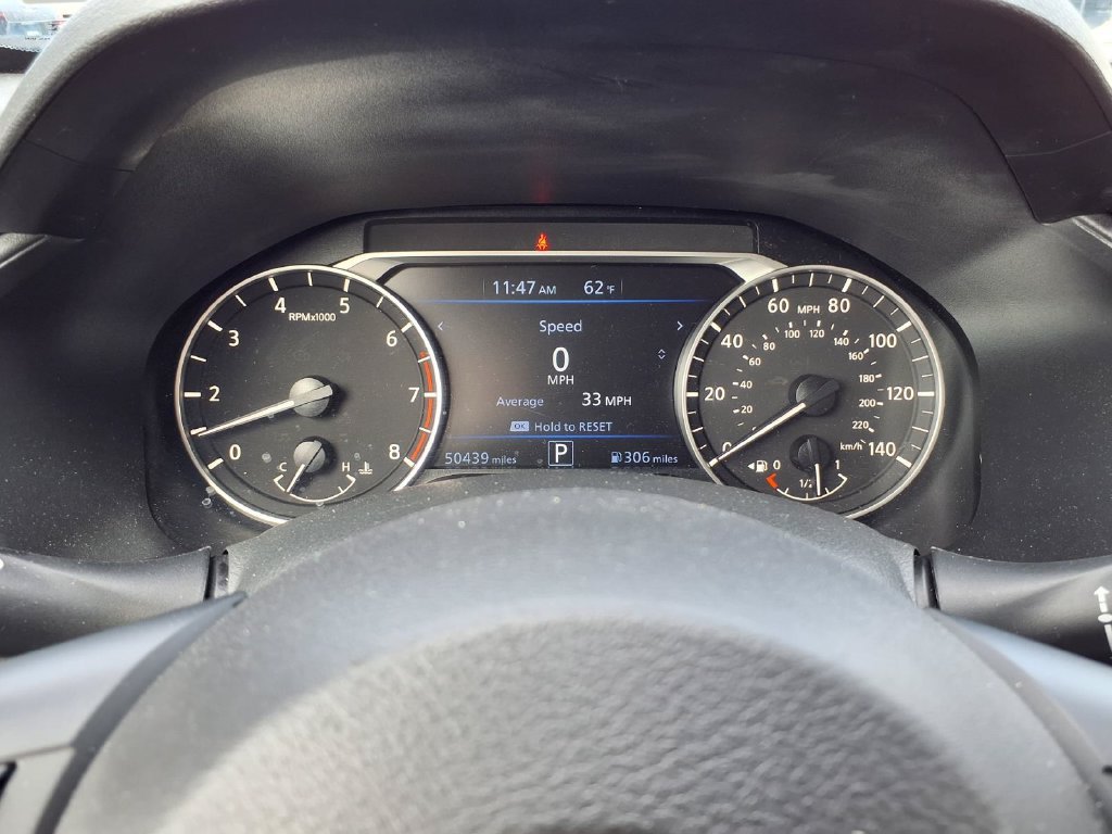 Used 2025 Nissan Altima 2.5 SV FWD image 17