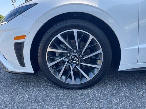 Used 2021 Hyundai Sonata Limited FWD image 25
