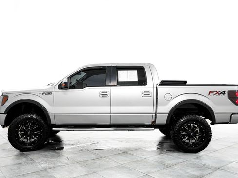 Used 2012 Ford F150 FX4 w/ FX Plus Pkg AWD/4WD image 4