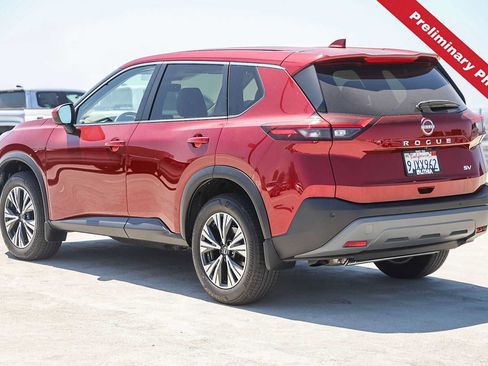 Used 2023 Nissan Rogue SV FWD image 8