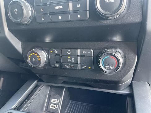 Used 2020 Ford F150 XL w/ Equipment Group 101A Mid RWD image 25