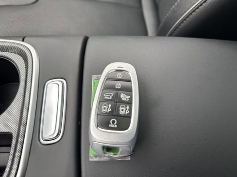 Used 2023 Hyundai Santa Fe Limited image 69