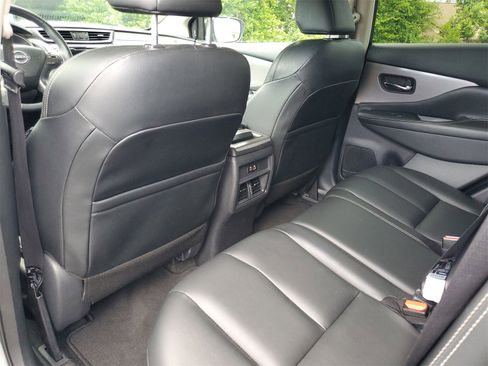 Used 2023 Nissan Murano SV image 22