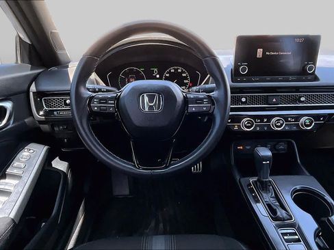 Used 2025 Honda Civic Sport image 6