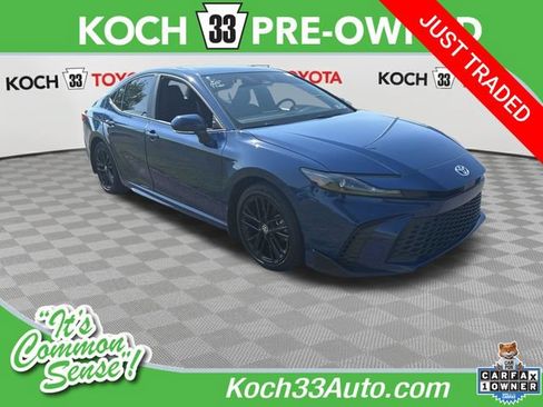 Used 2025 Toyota Camry SE w/ Multimedia Upgrade Package FWD image 1
