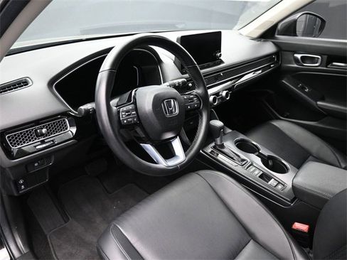 Certified 2024 Honda Civic EX-L image 18