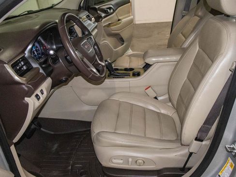 Used 2018 GMC Acadia Denali w/ LPO, Cargo Package FWD image 8