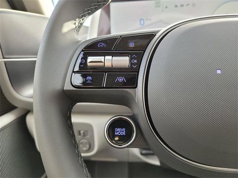 New 2025 Hyundai Ioniq 6 SEL image 7