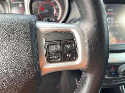 Used 2015 Dodge Journey R/T w/ Flexible Seating Group image 30