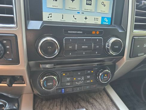 Used 2017 Ford F250 Lariat w/ Chrome Package AWD/4WD image 28