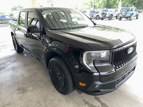 New 2025 Ford Maverick Lobo image 4