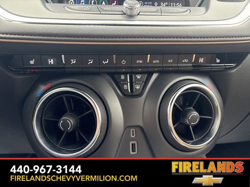 Used 2022 Chevrolet Blazer Premier image 5