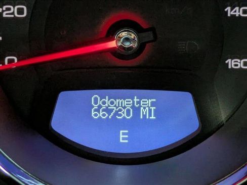 Used 2010 Cadillac CTS Luxury image 12